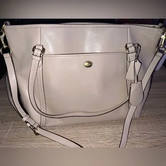 EUC COACH Beautiful leather tote/crossbody coach bag - Picture 1 of 11